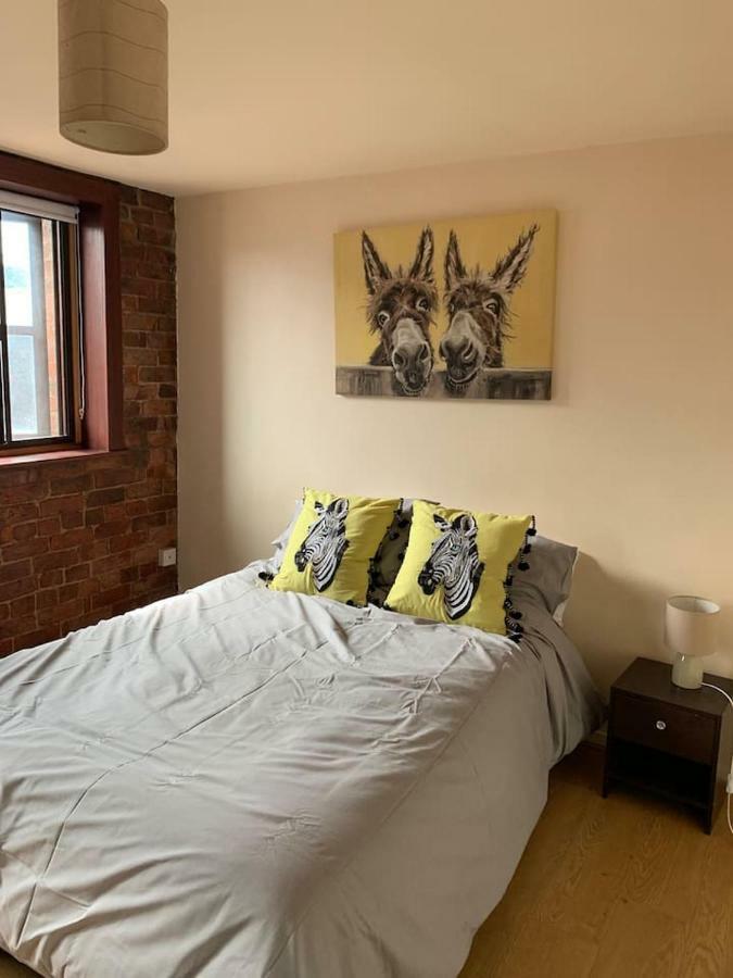 2 Bed Duplex Penthouse Apartment By Mathew Street Sleeps 6 Liverpool Exterior photo